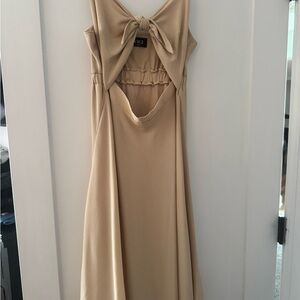 Elegant Beige Bow-Front Dress